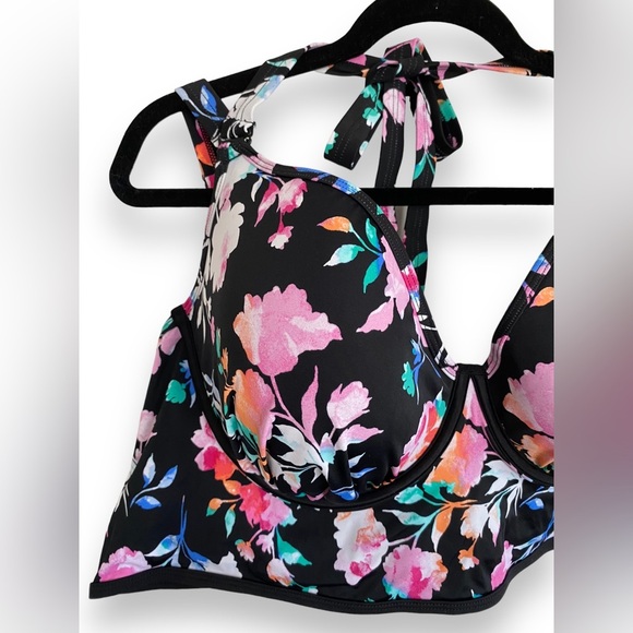 Torrid Underwire Halter Plunge Bikini Top Women’s Plus Size 5x D/DD - Picture 7 of 14